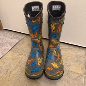 Kids Dino Rainboots Youth Size 4